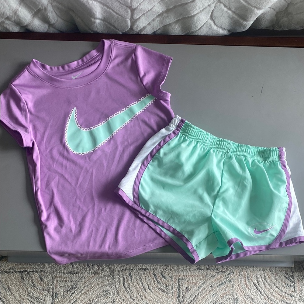 Nike Lavender and Mint Active Set for Kids